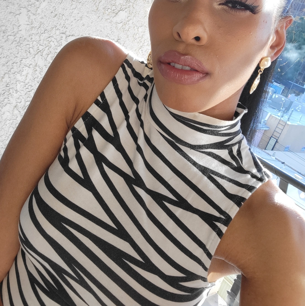 Charlotte Russe Black and White Sheath Dress